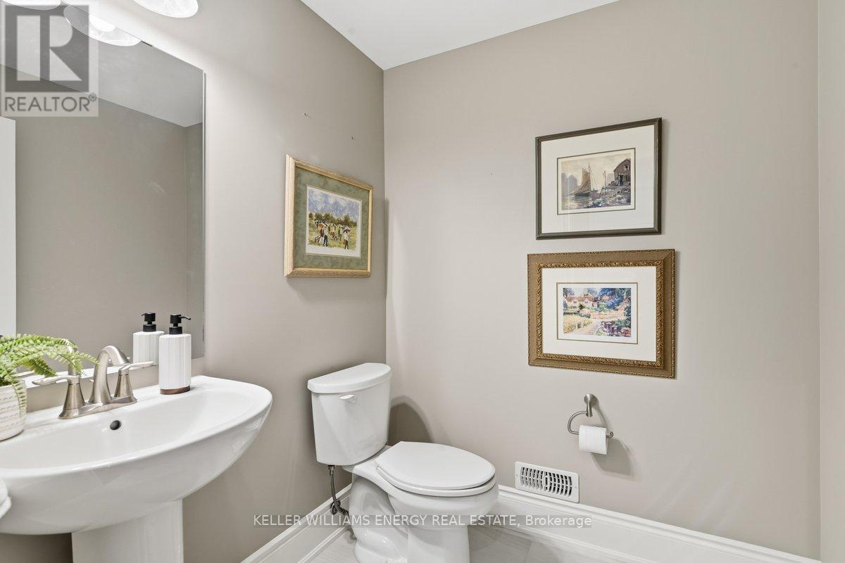 605 George Reynolds Drive, Clarington, Ontario  L1E 0A8 - Photo 25 - E12758282