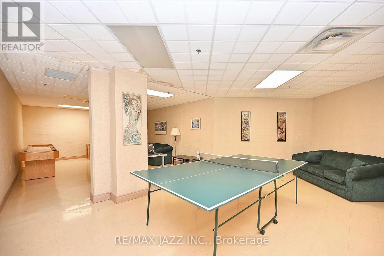 304 - 7 Dayspring Circle, Brampton (Goreway Drive Corridor), Ontario  L6P 1C1 - Photo 30 - W12758414