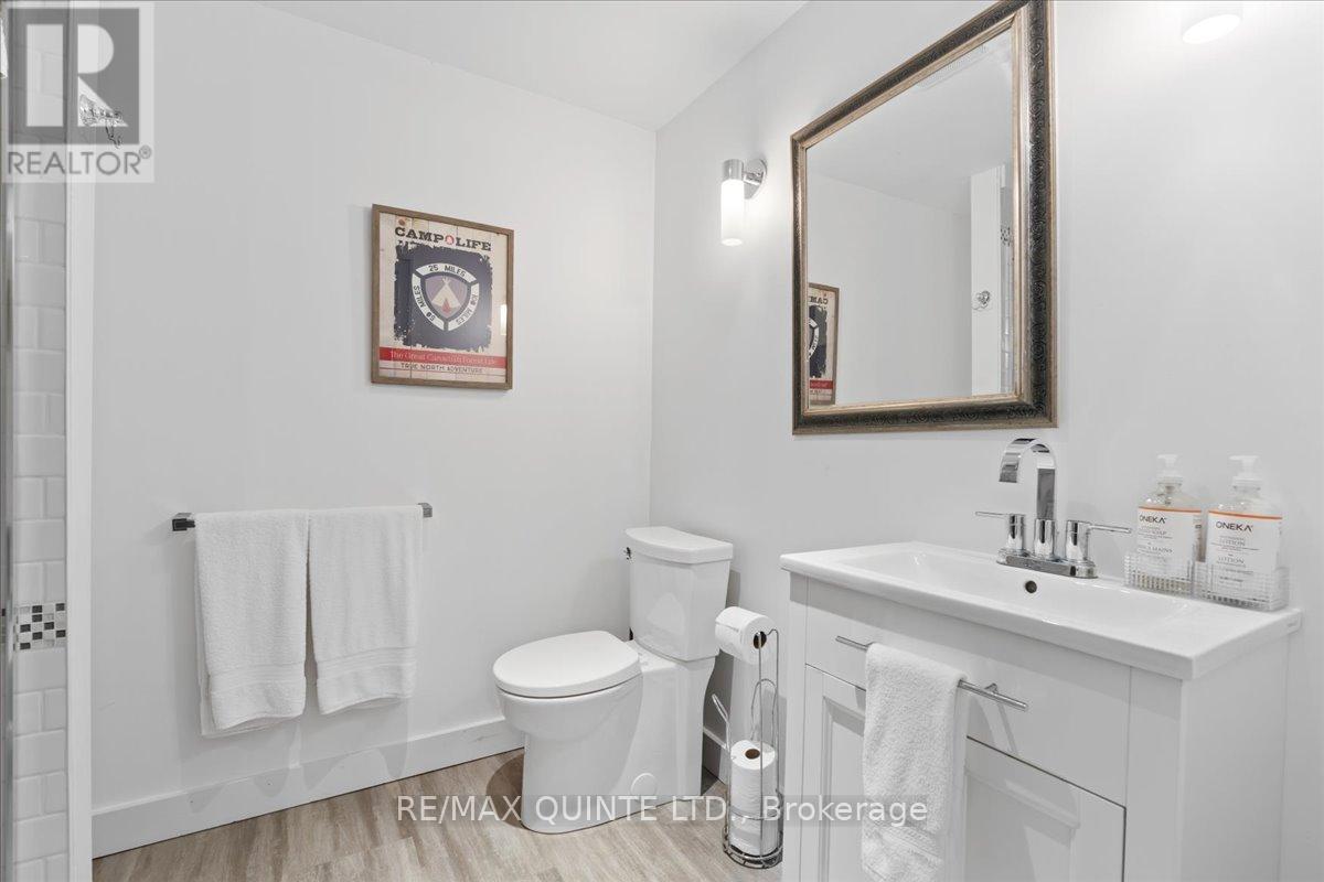 1406 County Road 12, Prince Edward County, Ontario  K0K 2T0 - Photo 33 - X12167040