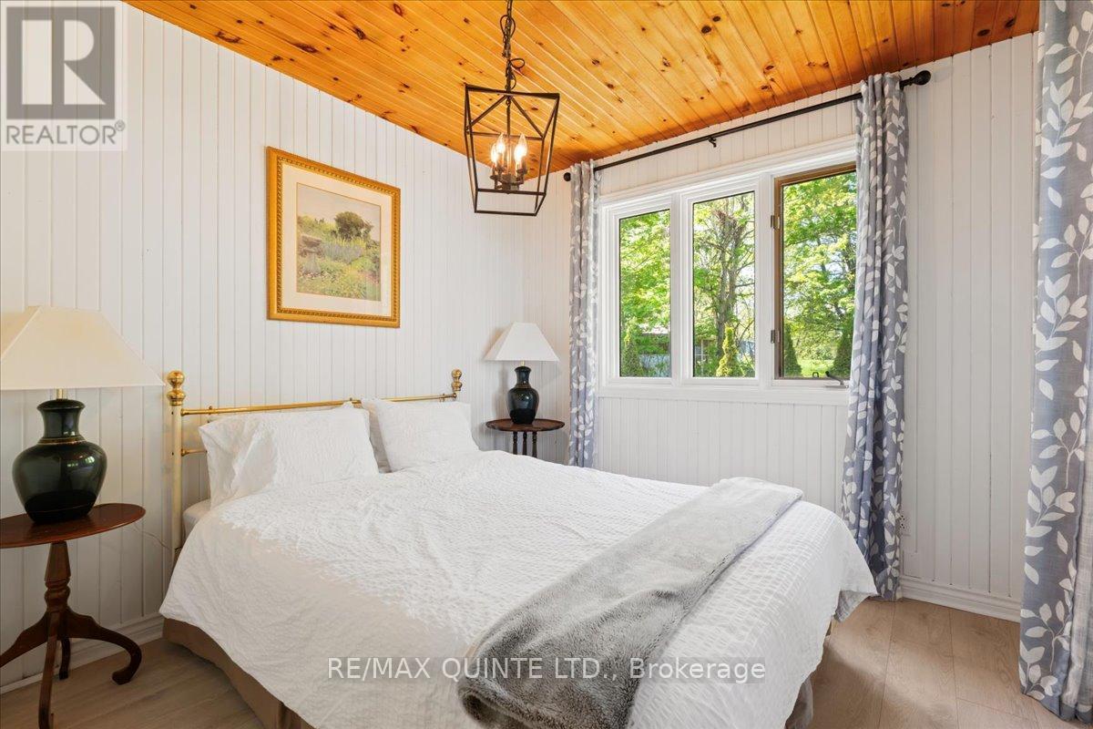 1406 County Road 12, Prince Edward County, Ontario  K0K 2T0 - Photo 18 - X12167040