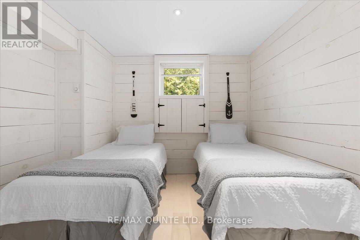 1406 County Road 12, Prince Edward County, Ontario  K0K 2T0 - Photo 36 - X12167040