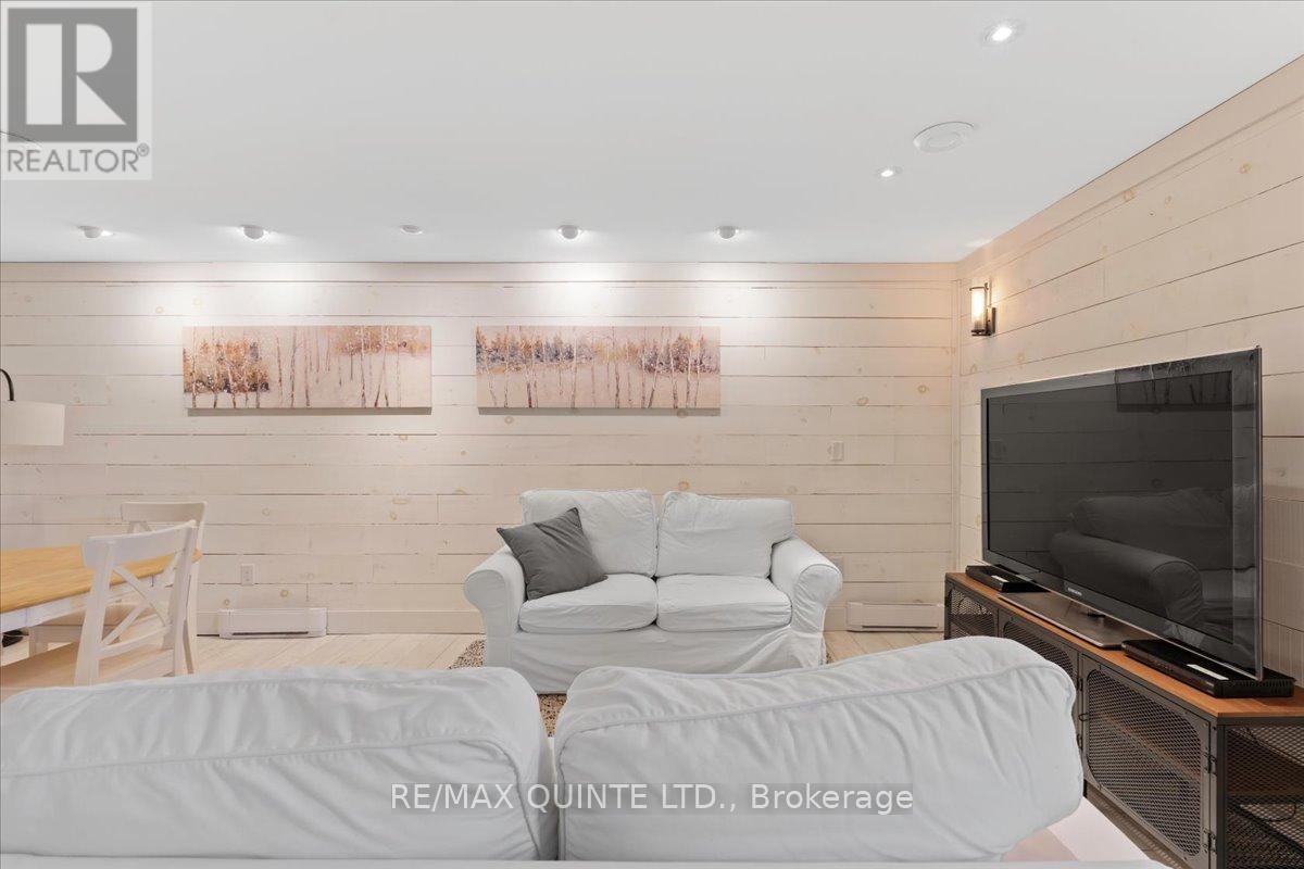 1406 County Road 12, Prince Edward County, Ontario  K0K 2T0 - Photo 29 - X12167040