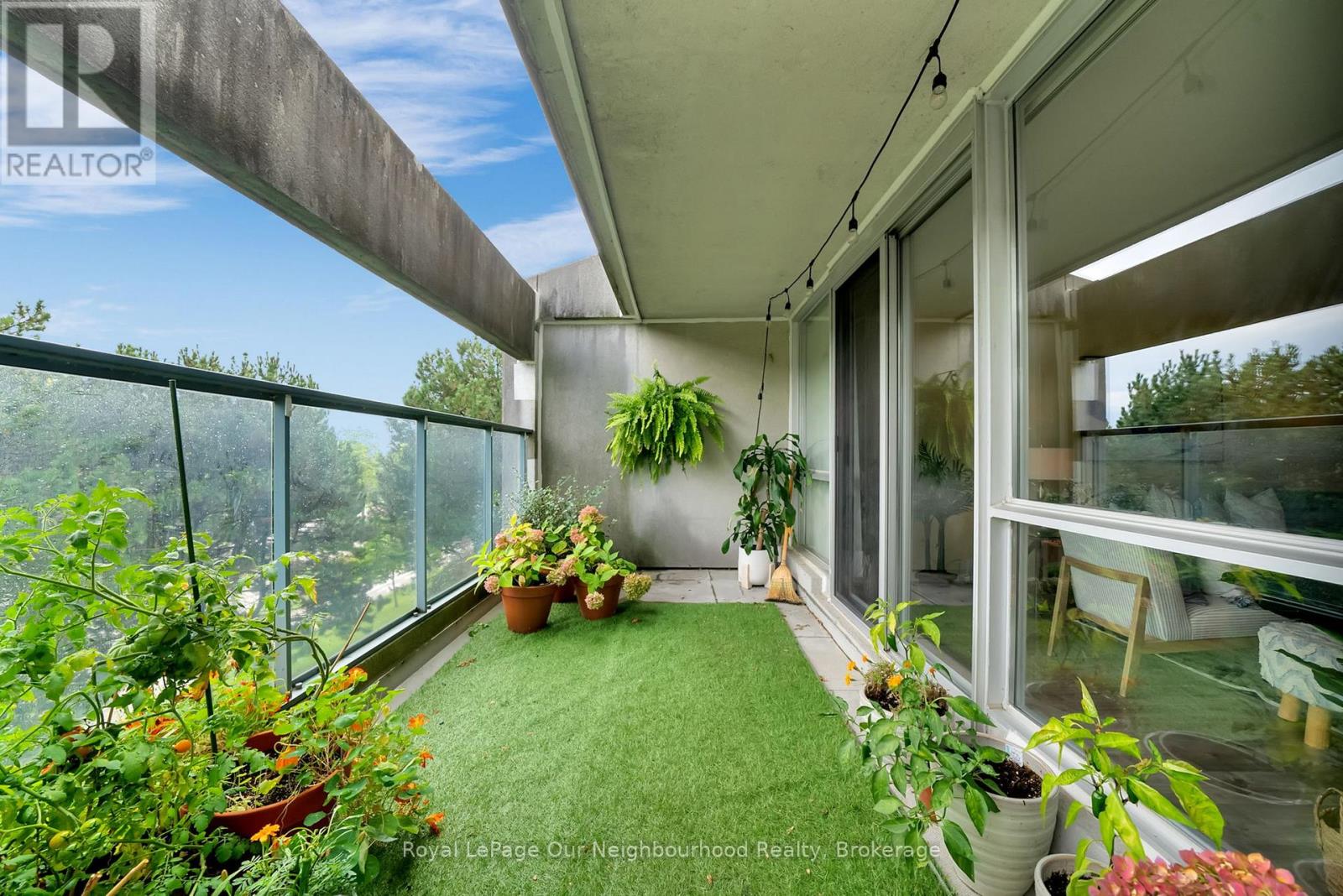 304 - 25 Cumberland Lane, Ajax (South West), Ontario  L1S 7K1 - Photo 18 - E12758996