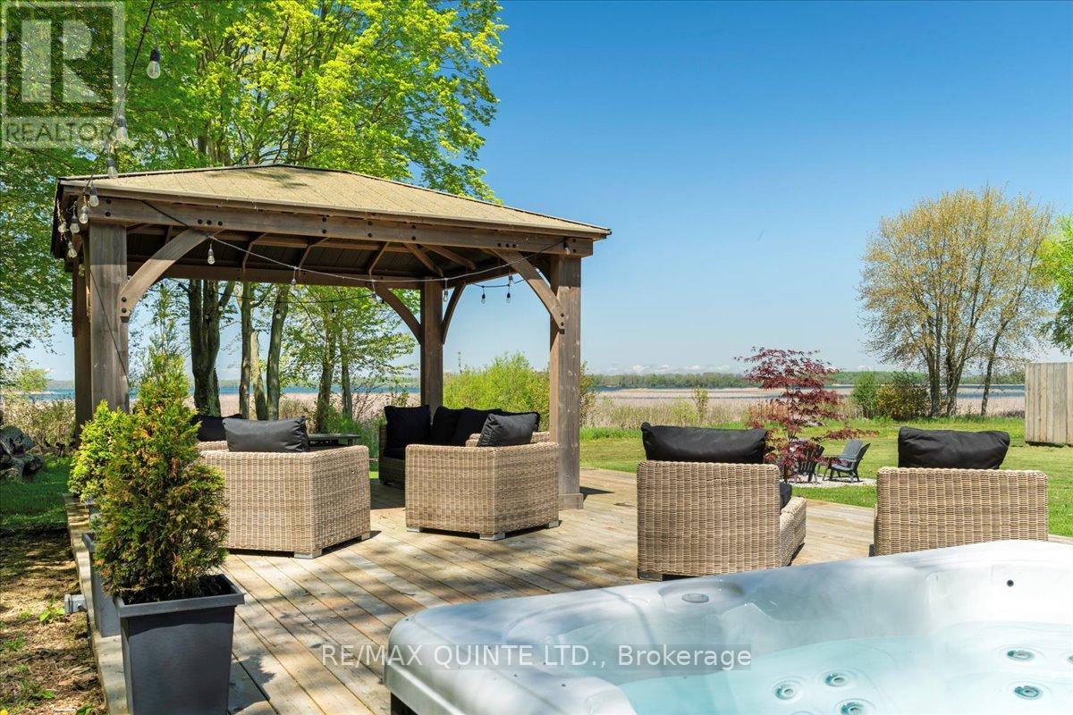 1406 County Road 12, Prince Edward County, Ontario  K0K 2T0 - Photo 42 - X12167040