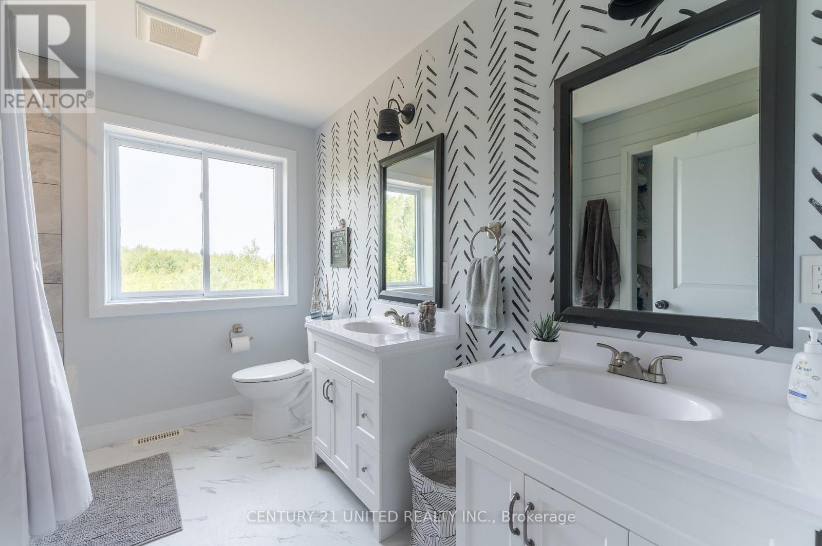 142 Hickory Beach Road, Kawartha Lakes, Ontario  K0M 1N0 - Photo 35 - X12700284