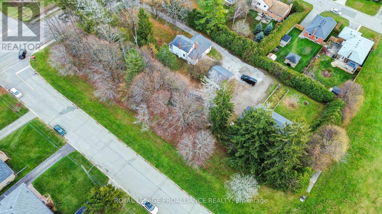 198 Victoria Street N, Port Hope, Ontario  L1A 3N3 - Photo 18 - X12476384