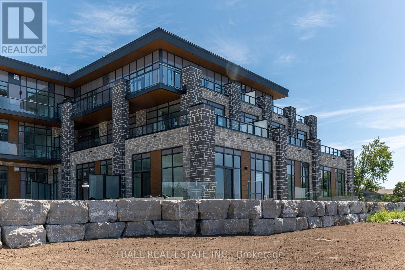 107 - 99 Louisa Street, Kawartha Lakes, Ontario  K0M 1N0 - Photo 26 - X12704866