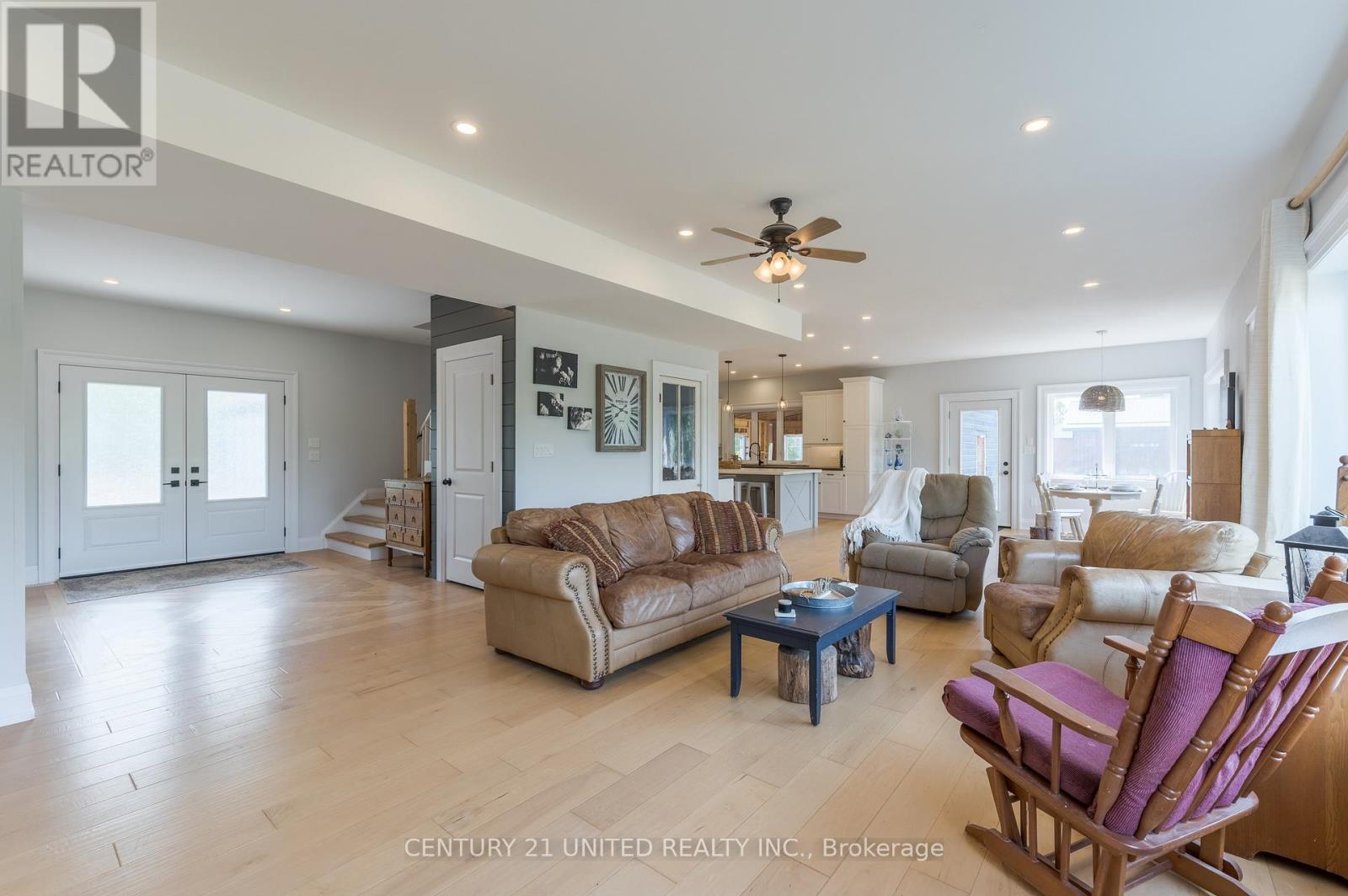 142 Hickory Beach Road, Kawartha Lakes, Ontario  K0M 1N0 - Photo 8 - X12700284