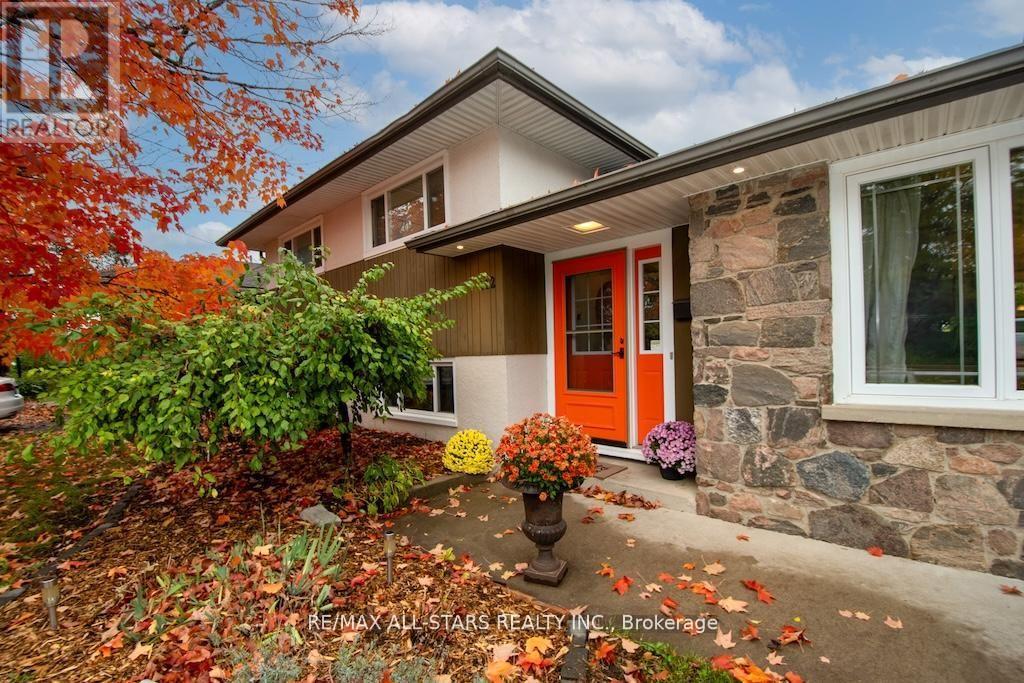 112 Adelaide Street N, Kawartha Lakes (Lindsay), Ontario  K9V 4L9 - Photo 5 - X12756860