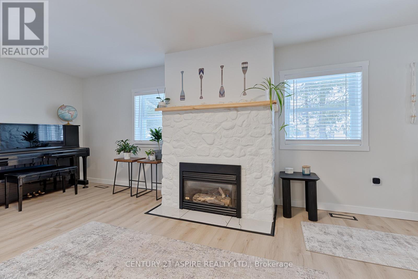 31 East Street E, Petawawa, Ontario  K8H 2N7 - Photo 20 - X12758056