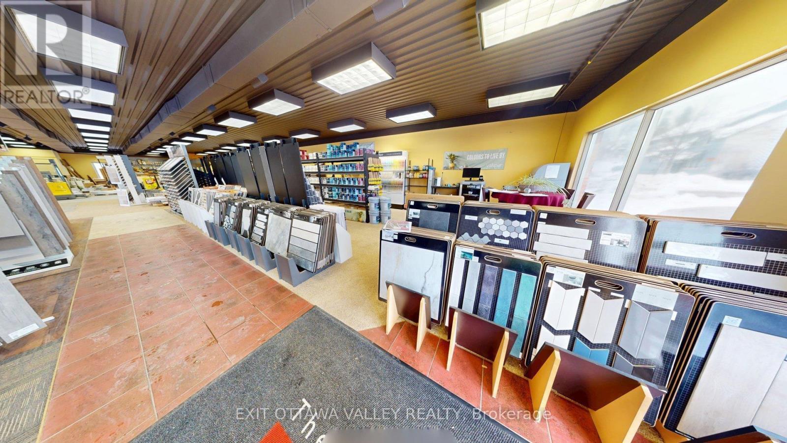 179 Agnes Street, Pembroke, Ontario  K8A 0C7 - Photo 6 - X12732358