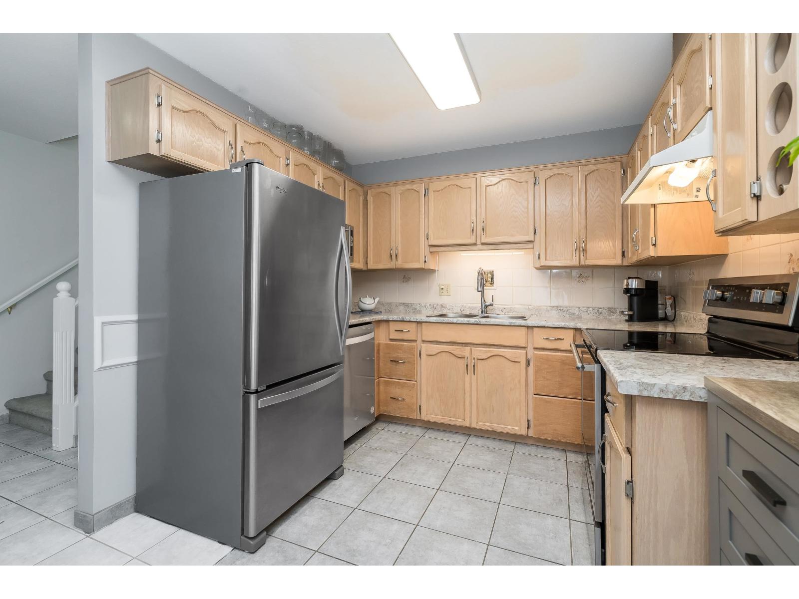 24 8737 212 Street, Langley, British Columbia  V1M 2C8 - Photo 8 - R3083210