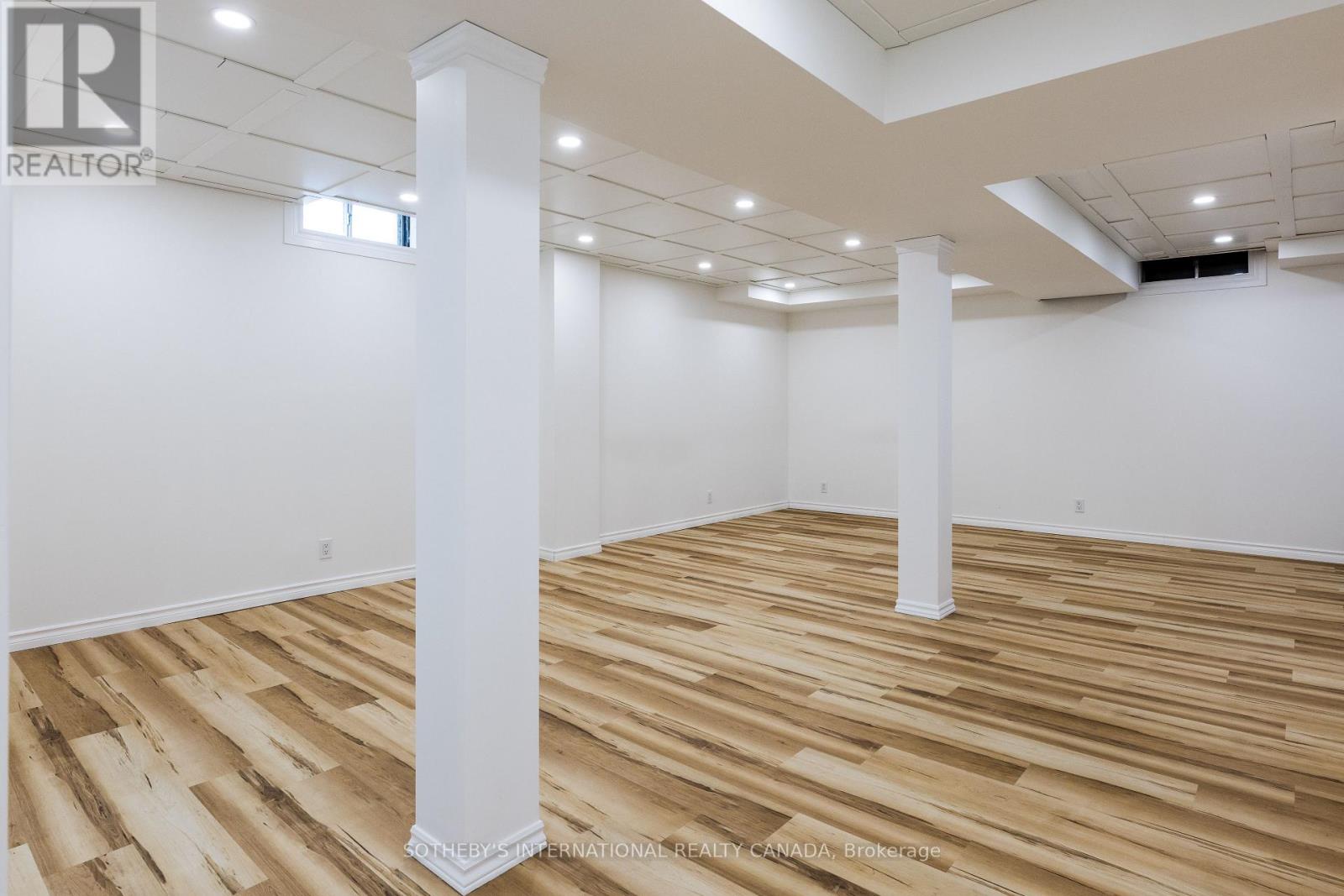 36 Ailsa Drive, Georgina, Ontario  L4P 3N5 - Photo 32 - N12758238