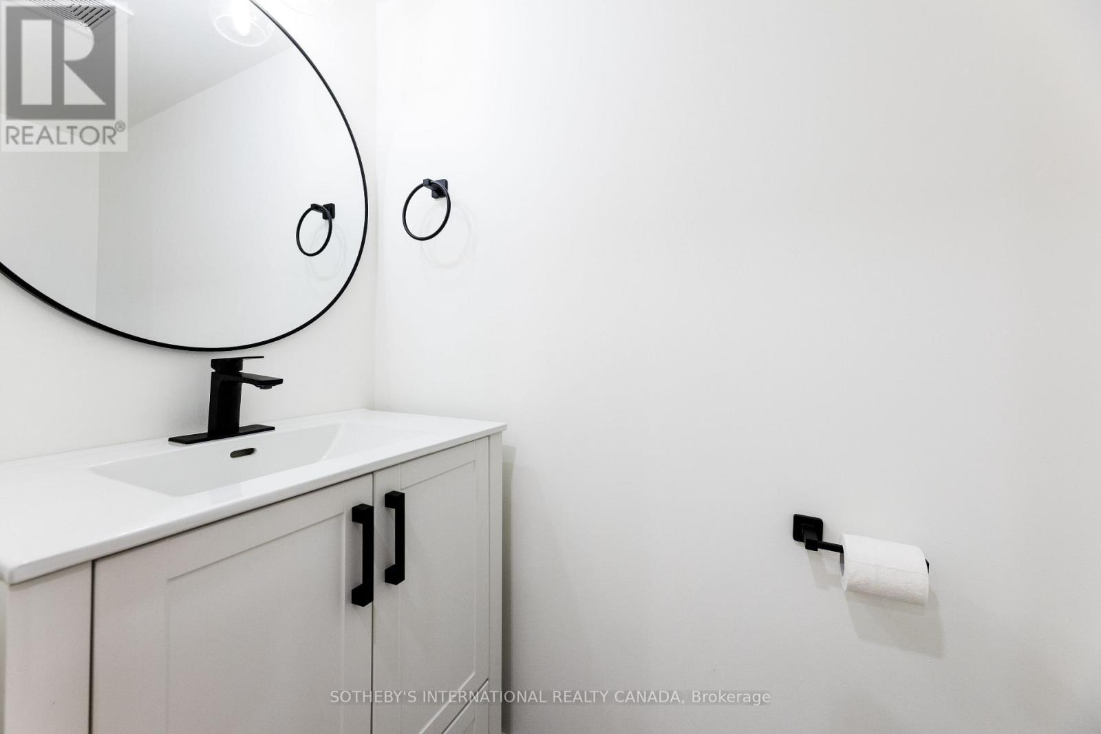 36 Ailsa Drive, Georgina, Ontario  L4P 3N5 - Photo 40 - N12758238