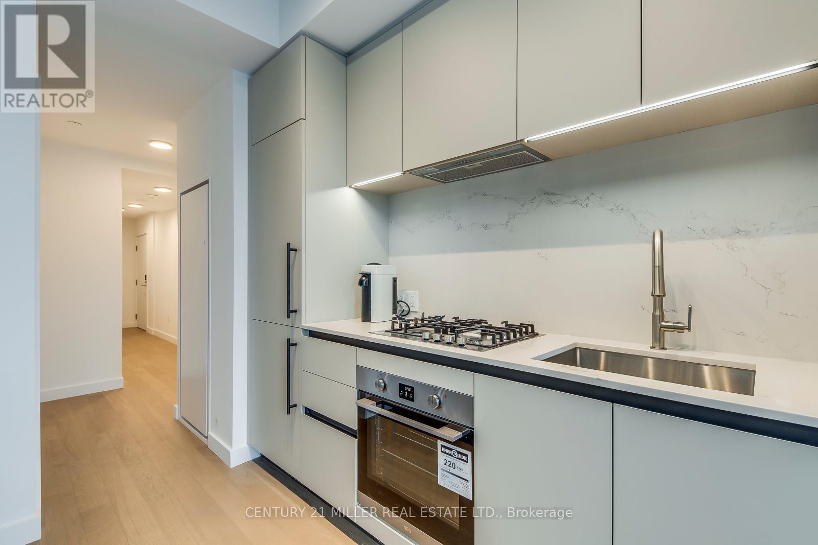 307 - 1720 Bayview Avenue, Toronto, Ontario  M4G 0E5 - Photo 4 - C12758790