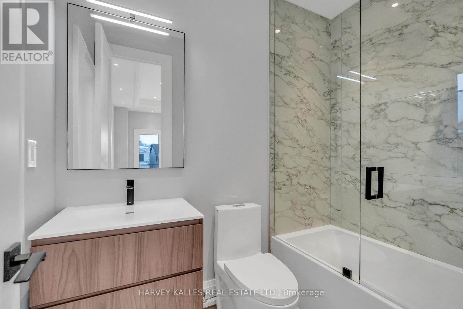 127 Joicey Boulevard, Toronto, Ontario  M5M 2T8 - Photo 36 - C12758806