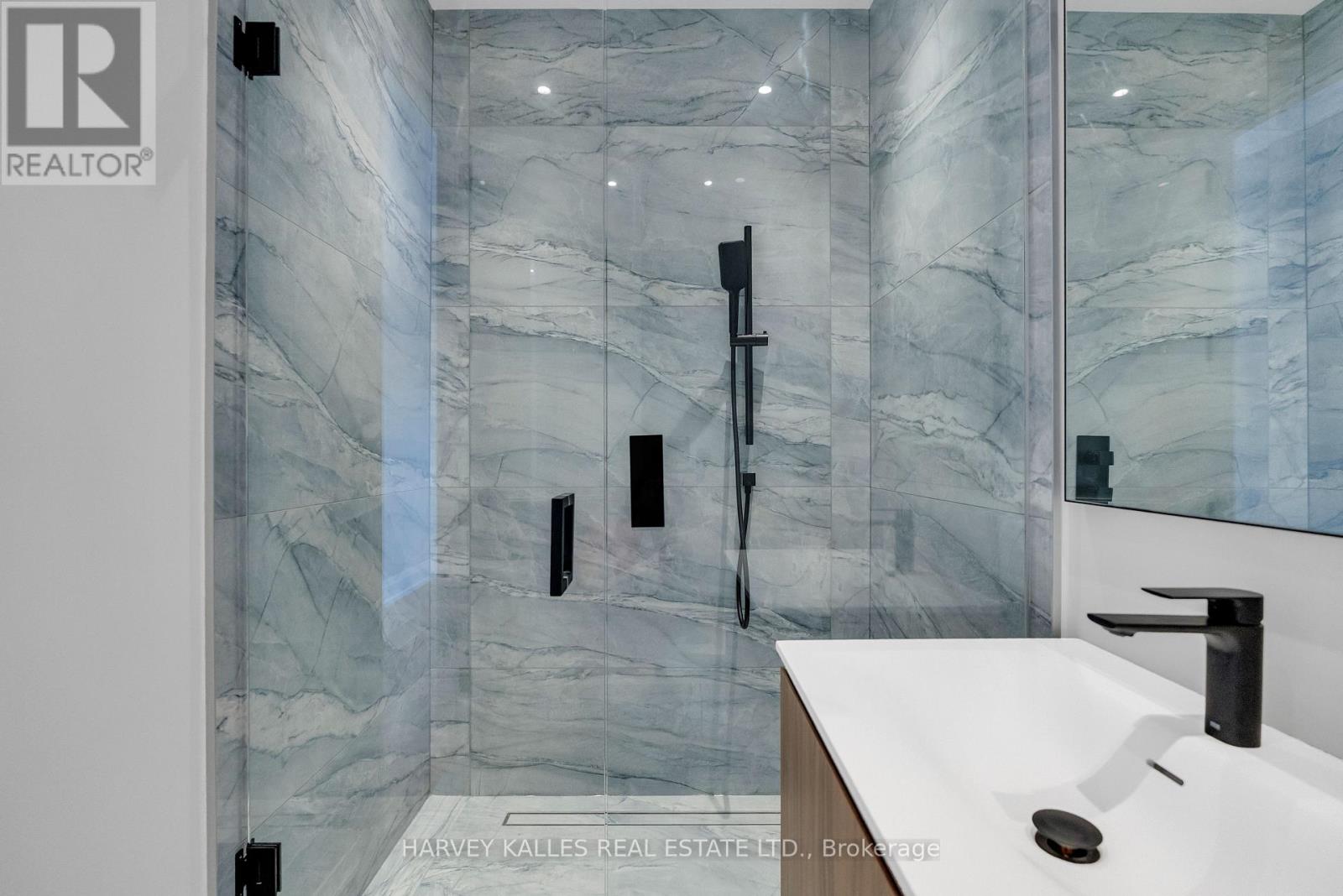 127 Joicey Boulevard, Toronto, Ontario  M5M 2T8 - Photo 39 - C12758806