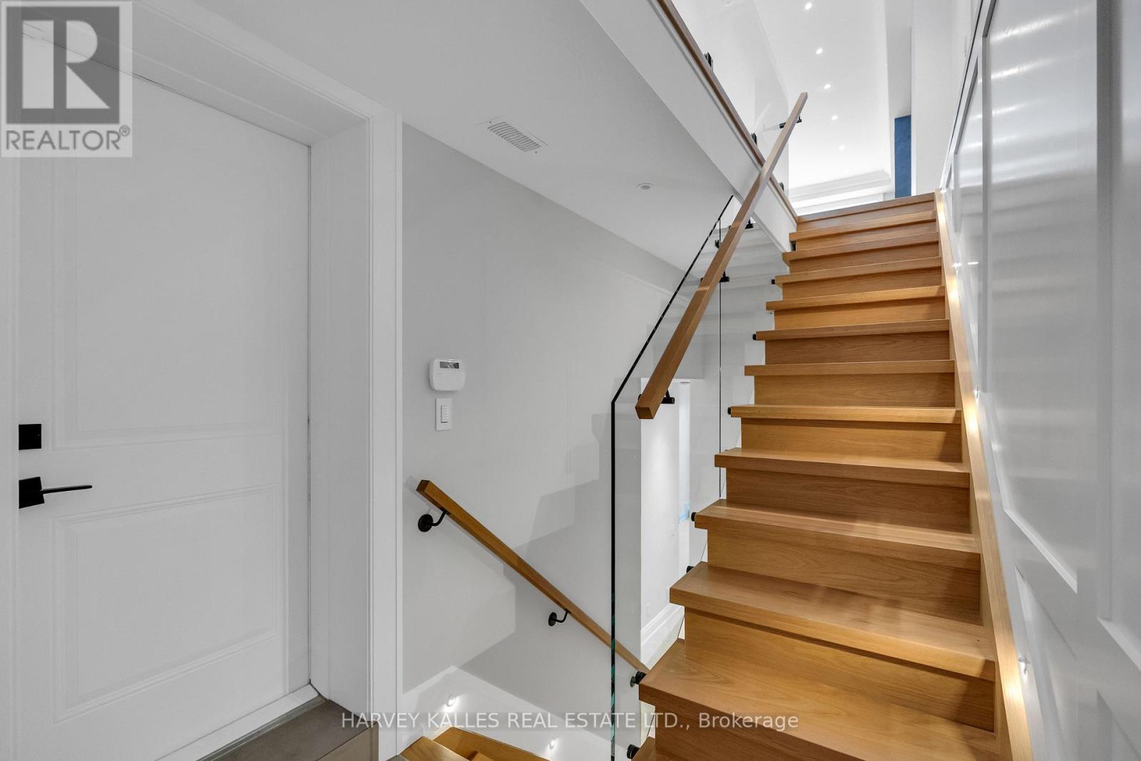 127 Joicey Boulevard, Toronto, Ontario  M5M 2T8 - Photo 41 - C12758806