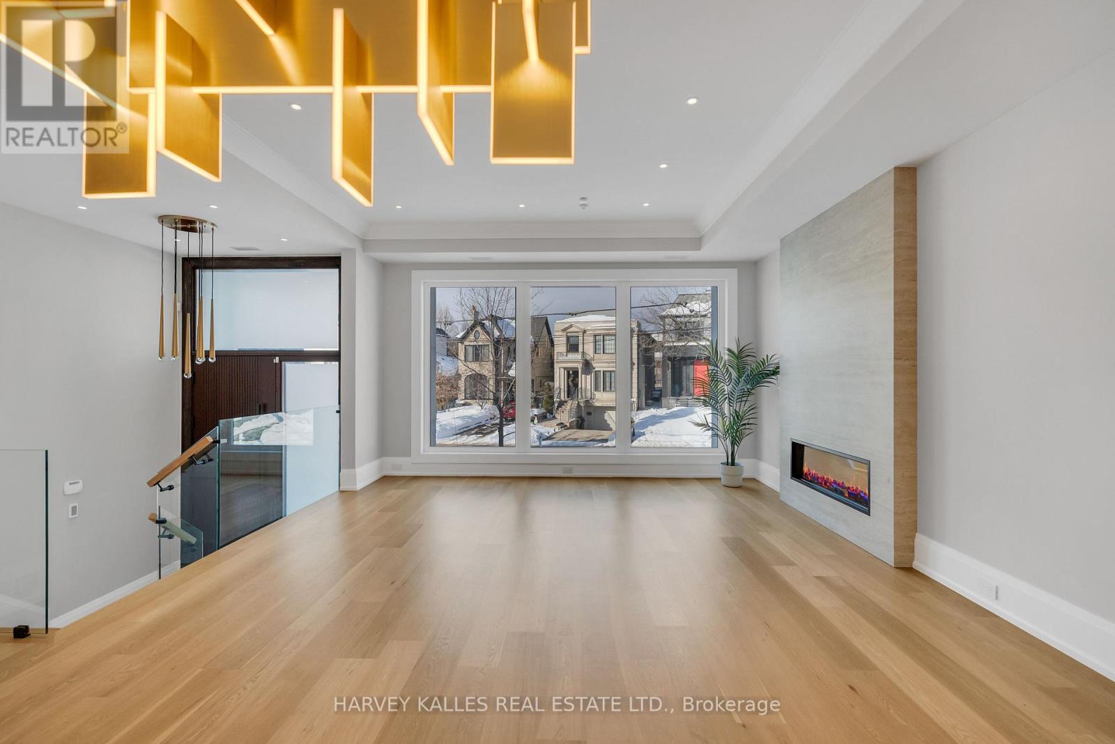 127 Joicey Boulevard, Toronto, Ontario  M5M 2T8 - Photo 9 - C12758806