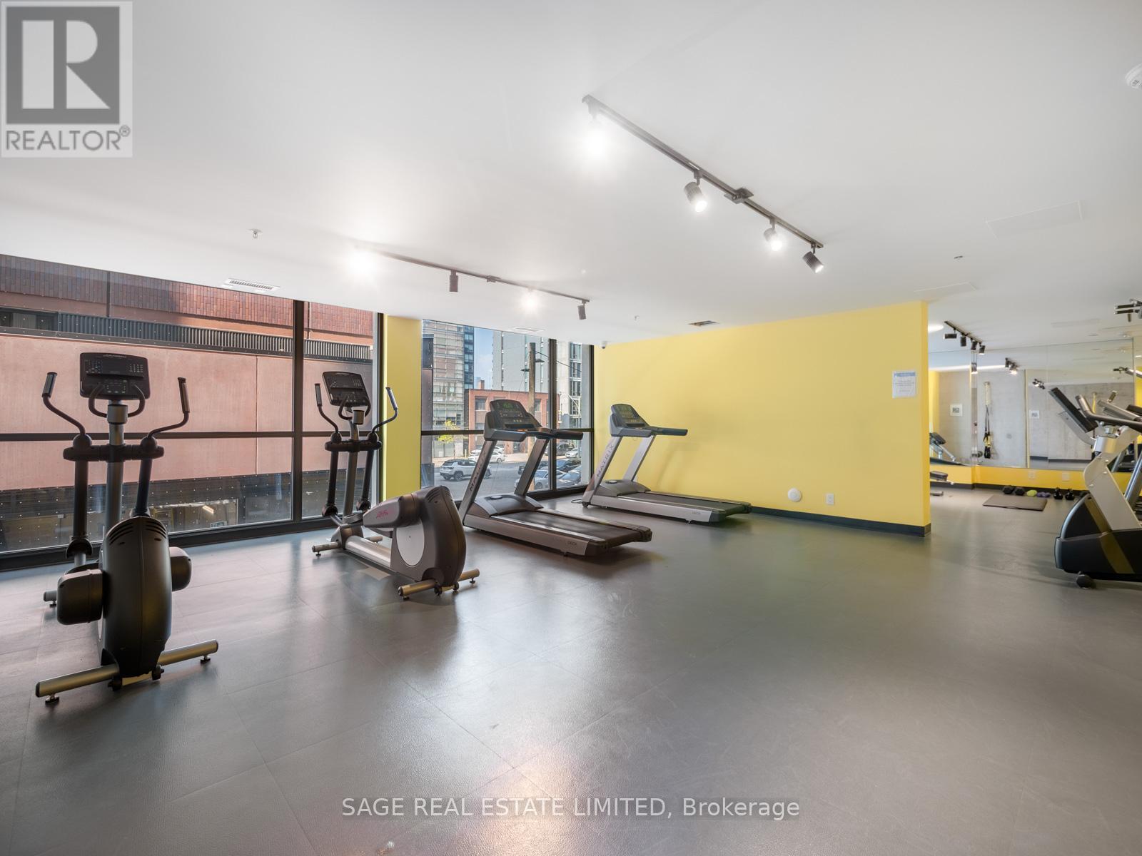 406 - 39 Brant Street, Toronto, Ontario  M5V 0M8 - Photo 32 - C12758868