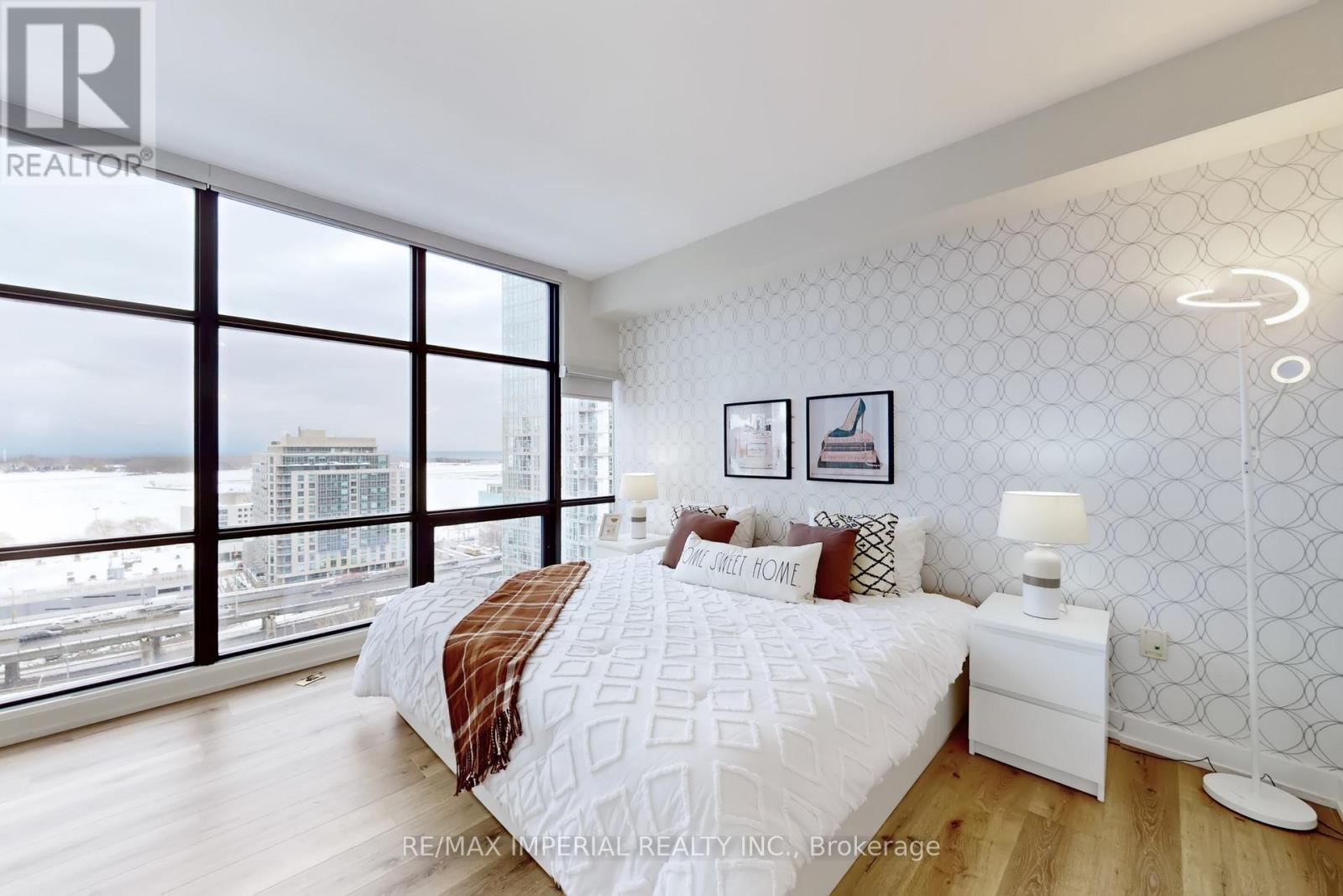 1909 - 10 Navy Wharf Court, Toronto, Ontario  M5V 3V2 - Photo 18 - C12758892