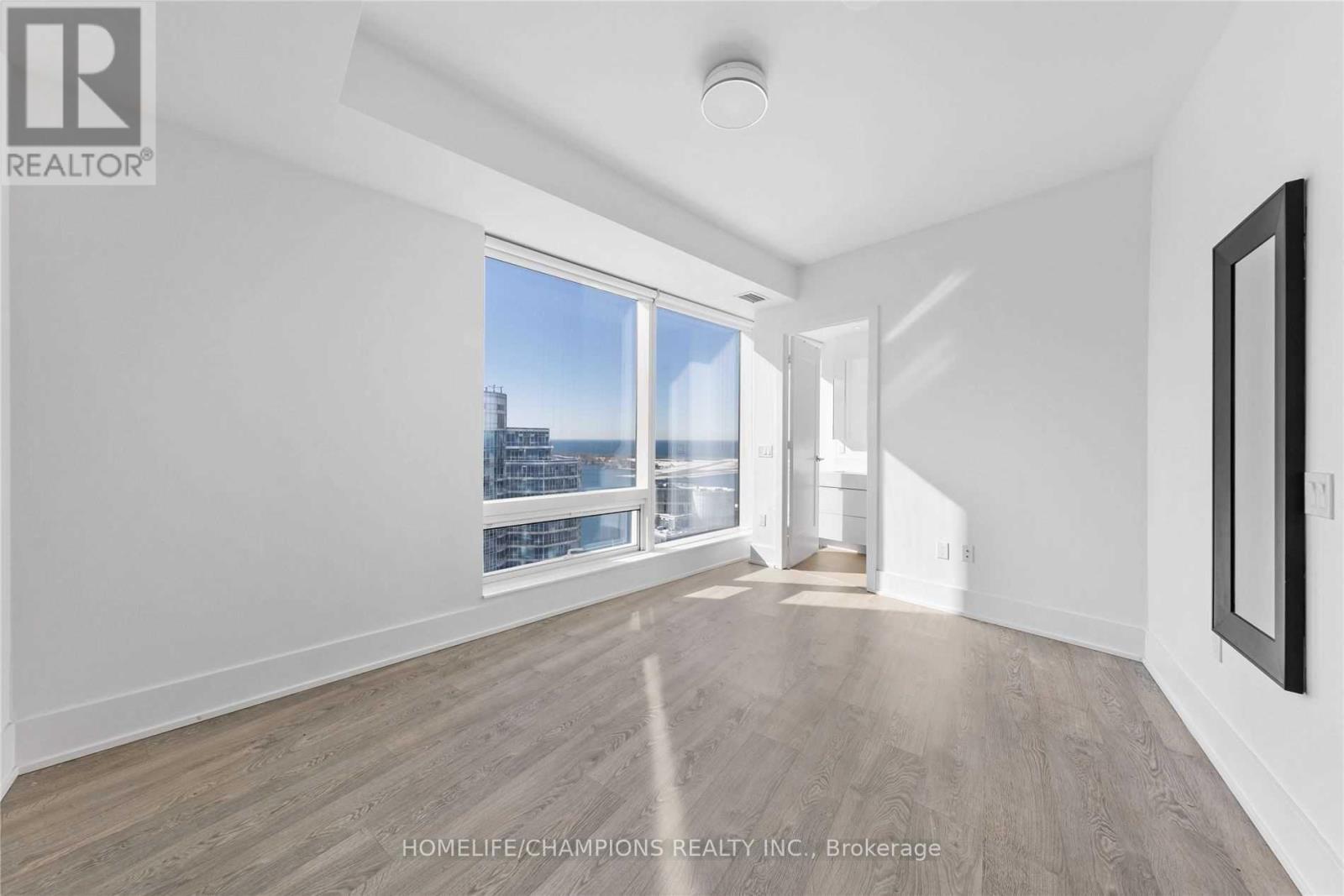 3710 - 10 York Street, Toronto, Ontario  M5J 0E1 - Photo 12 - C12758954