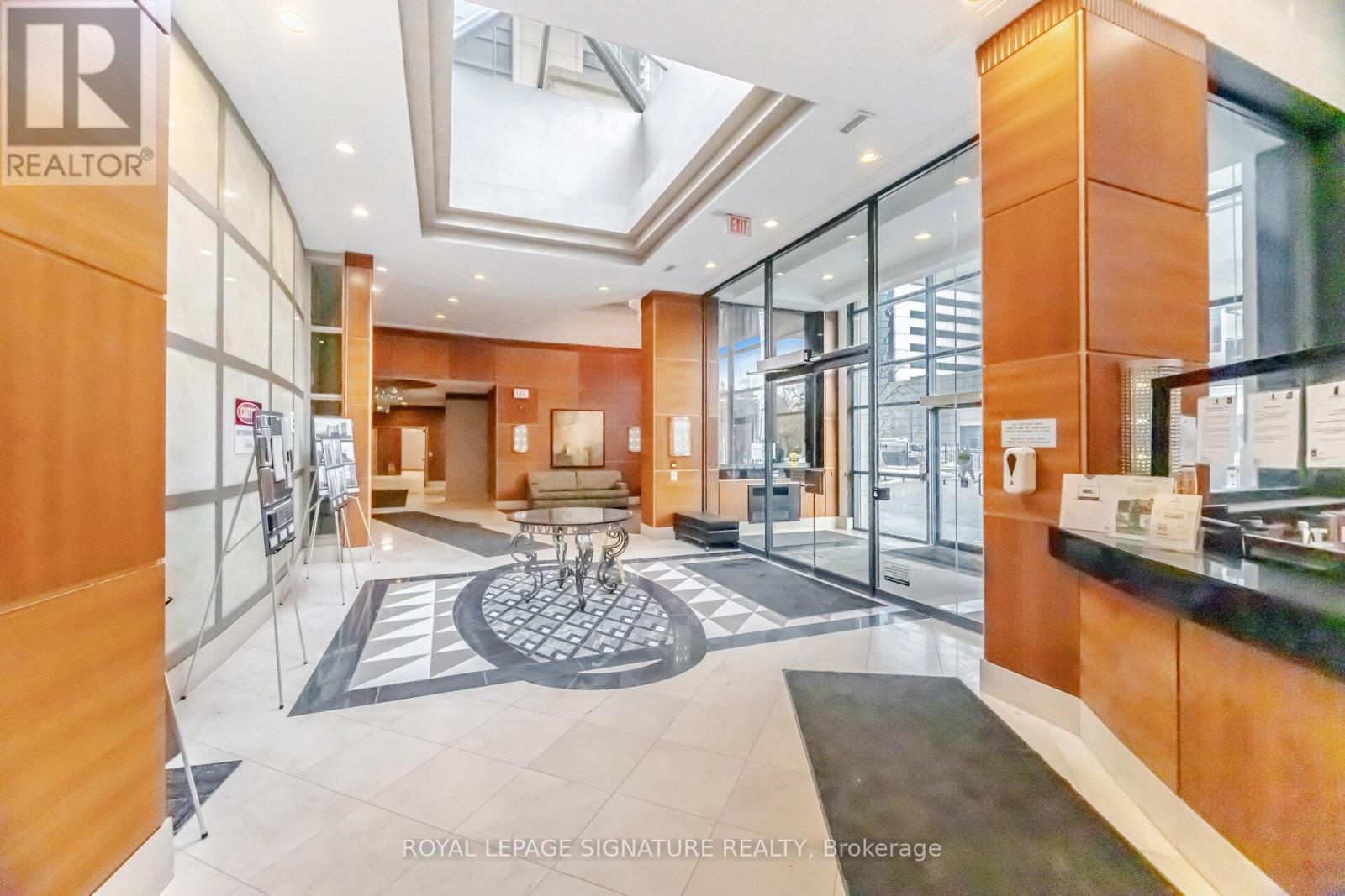 Ph109 - 153 Beecroft Road N, Toronto, Ontario  M2N 7C5 - Photo 3 - C12758990