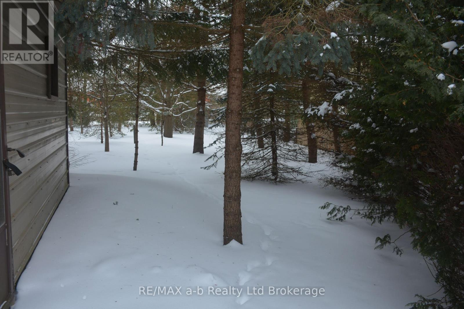 146 Whiting Street, Ingersoll, Ontario  N5C 3B3 - Photo 2 - X12758322