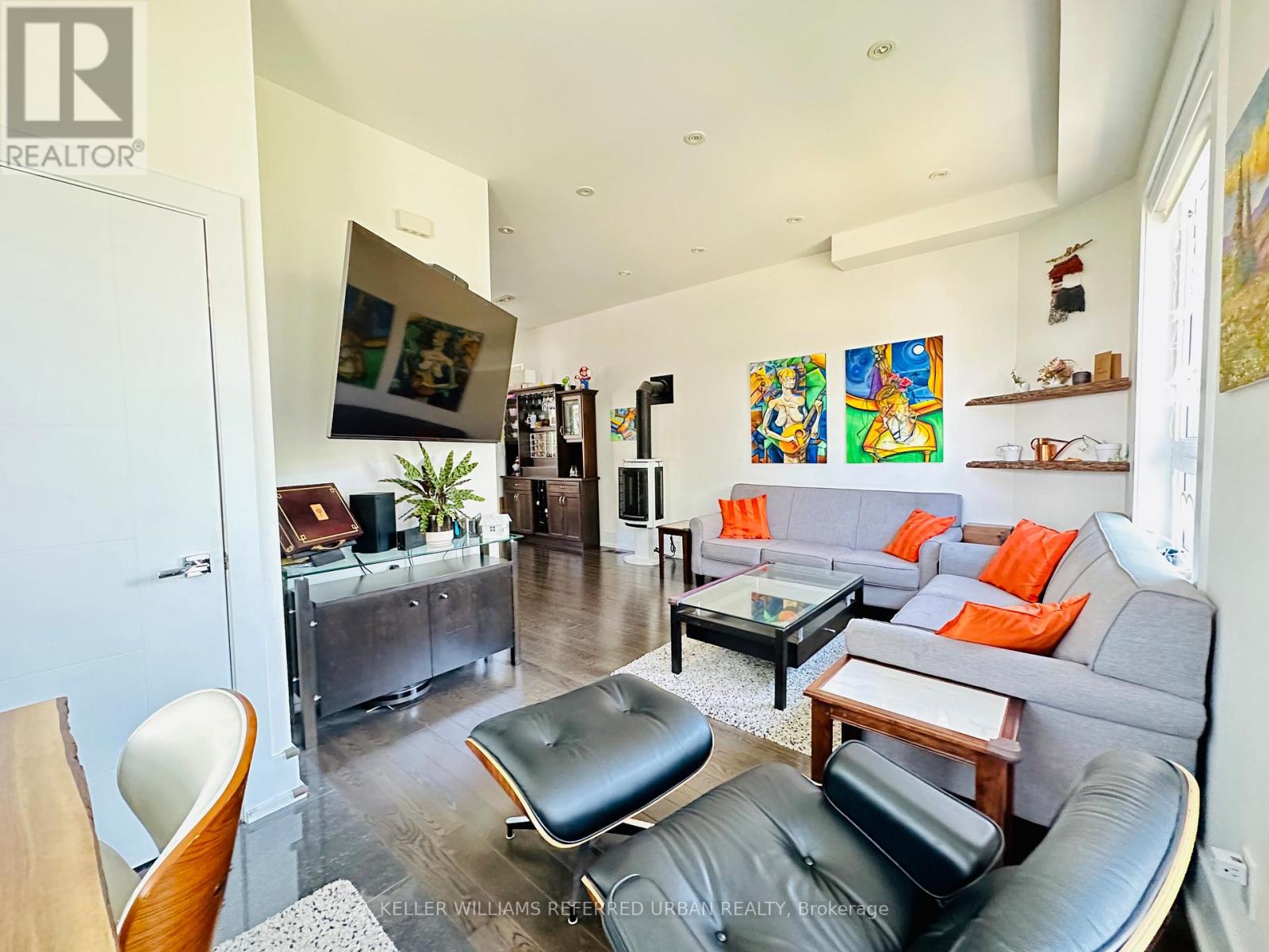 201 Woodmount Avenue, Toronto, Ontario  M4C 3Z5 - Photo 6 - E12758766