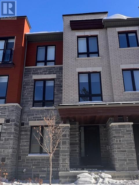 23 STEAMBOAT WAY, Whitby, Ontario