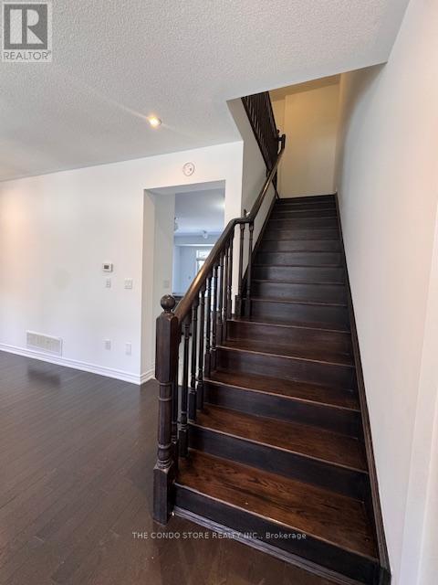 23 Steamboat Way, Whitby, Ontario  L1N 0M6 - Photo 11 - E12758880