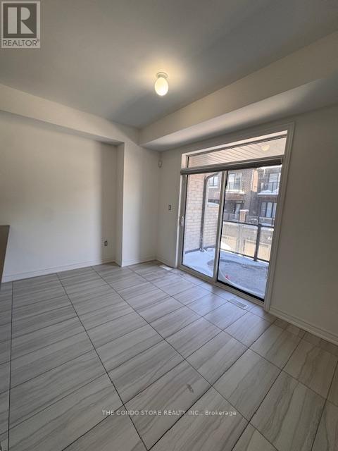 23 Steamboat Way, Whitby, Ontario  L1N 0M6 - Photo 6 - E12758880