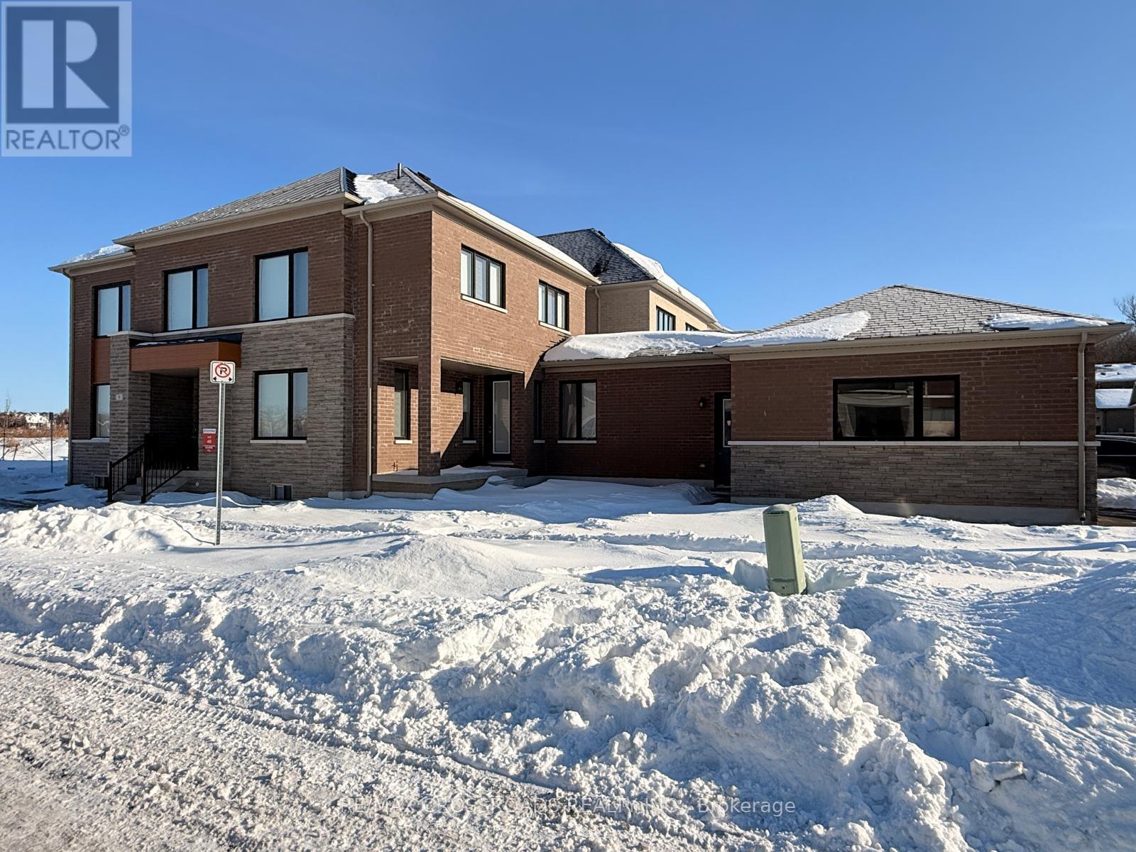 9 ALBERT NEWELL DRIVE, Markham, Ontario