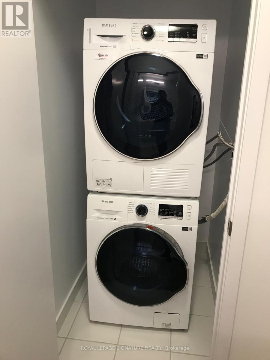 1703 - 10 Honeycrisp Crescent, Vaughan, Ontario  L4K 0M7 - Photo 11 - N12758810