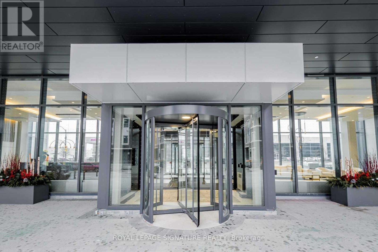 1703 - 10 Honeycrisp Crescent, Vaughan, Ontario  L4K 0M7 - Photo 3 - N12758810