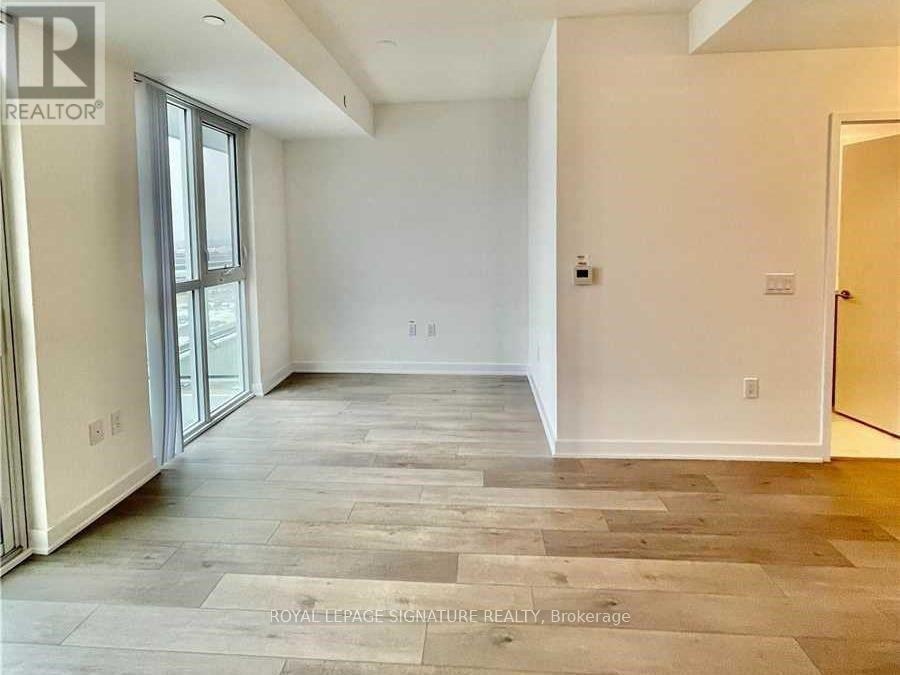 1703 - 10 Honeycrisp Crescent, Vaughan, Ontario  L4K 0M7 - Photo 8 - N12758810