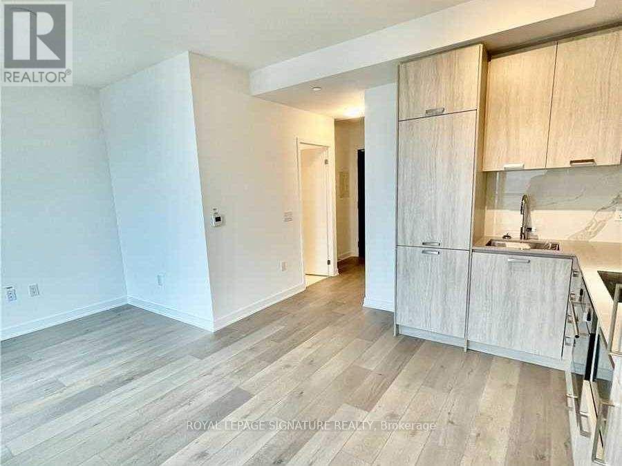 1703 - 10 Honeycrisp Crescent, Vaughan, Ontario  L4K 0M7 - Photo 9 - N12758810