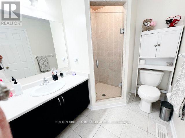 35 White Spruce Crescent, Vaughan, Ontario  L6A 4C5 - Photo 11 - N12758932