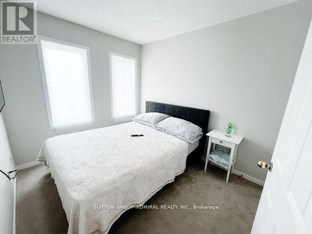 35 White Spruce Crescent, Vaughan, Ontario  L6A 4C5 - Photo 9 - N12758932