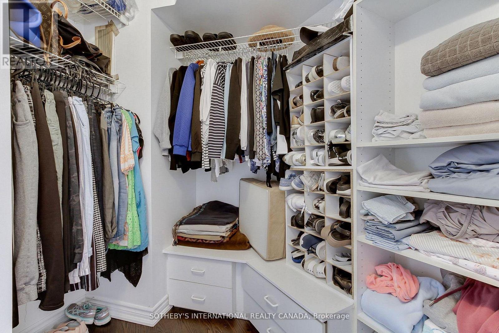 301 - 40 Harding Boulevard W, Richmond Hill, Ontario  L4C 9S5 - Photo 25 - N12759014