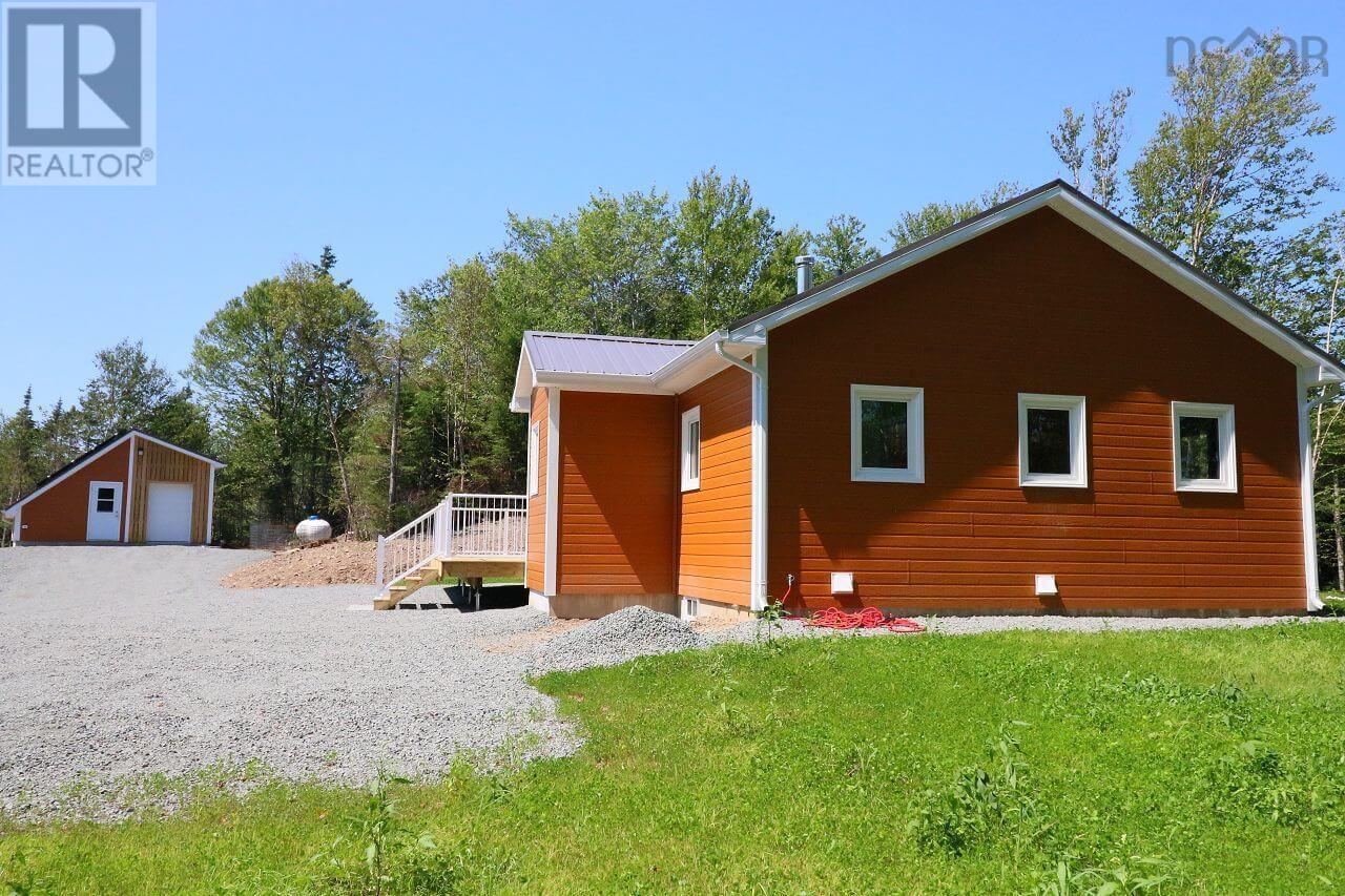 235 Condons Lake Drive, Lynchs River, Nova Scotia  B0E 3B0 - Photo 38 - 202602145