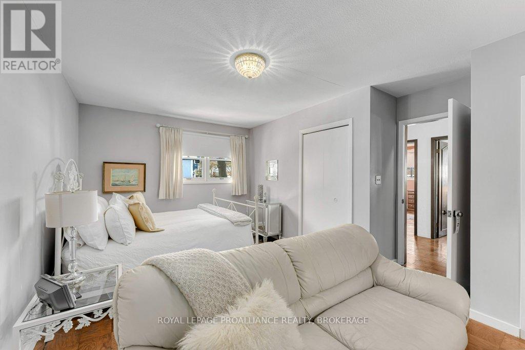 807 Wartman Avenue, Kingston, Ontario  K7M 4M3 - Photo 25 - X12757036