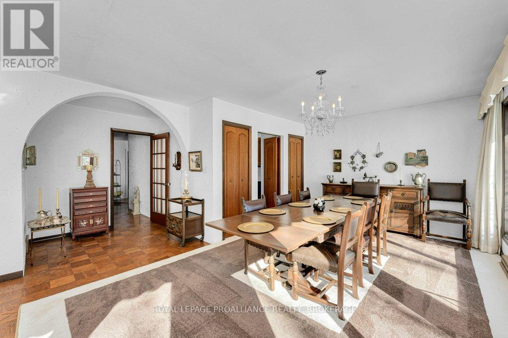 807 Wartman Avenue, Kingston, Ontario  K7M 4M3 - Photo 7 - X12757036