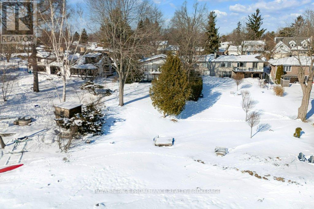 807 Wartman Avenue, Kingston, Ontario  K7M 4M3 - Photo 46 - X12757036