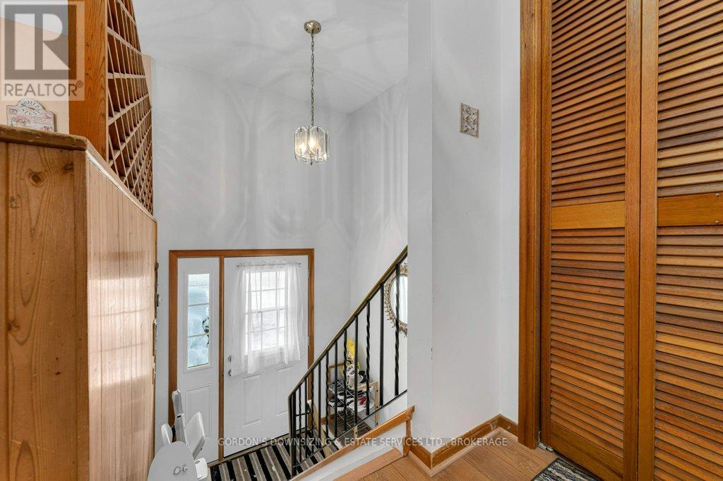 461 Henrietta Street, Gananoque, Ontario  K7G 1X8 - Photo 5 - X12757264