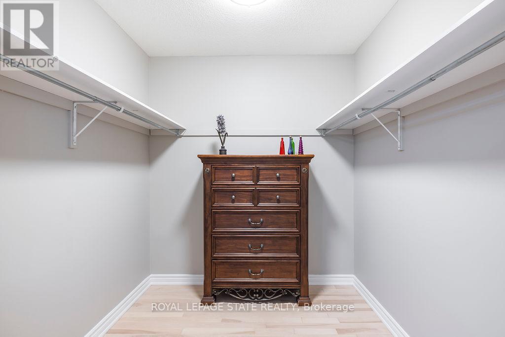 16 Linington Trail, Hamilton, Ontario  L9H 7A3 - Photo 19 - X12758292