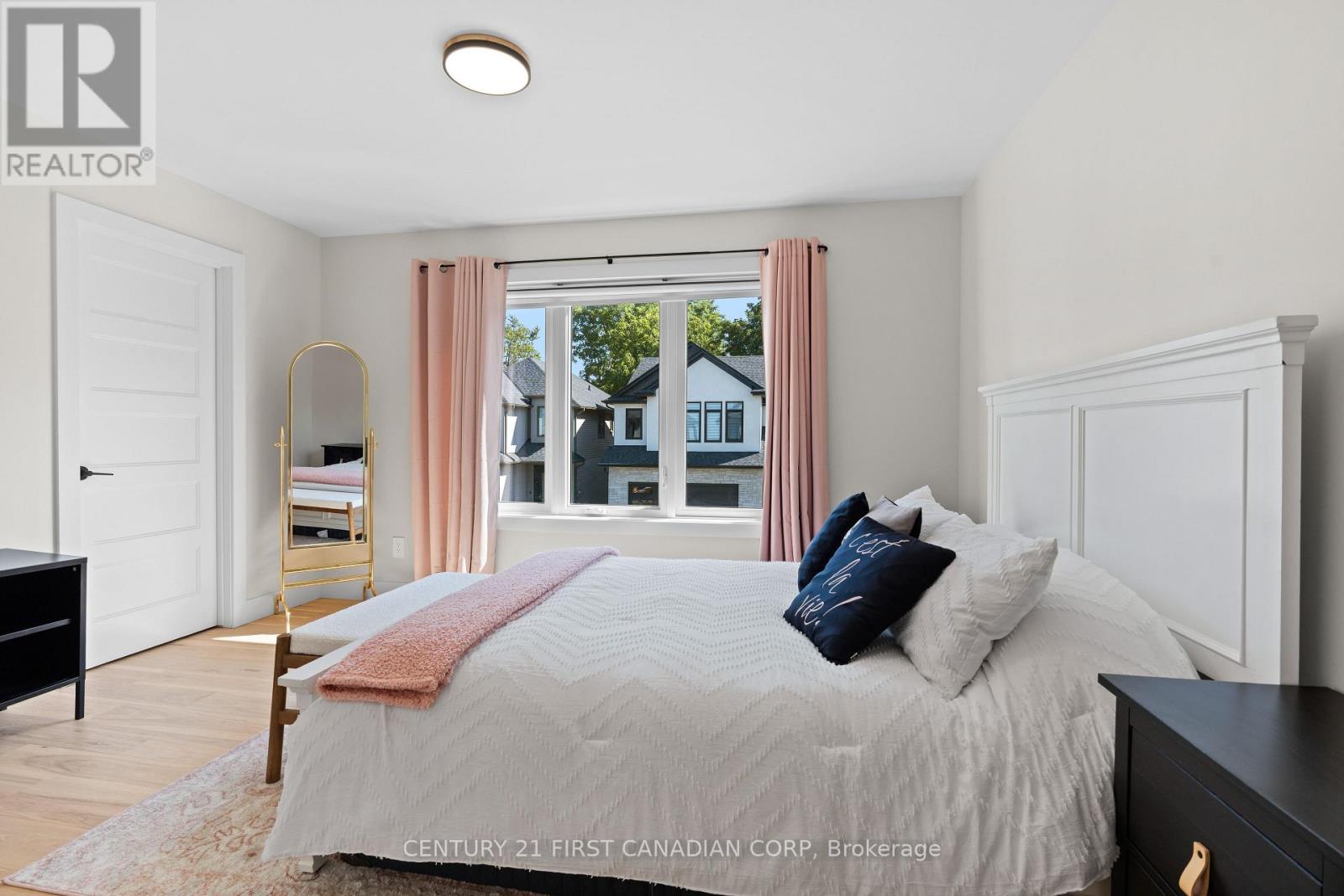 1 - 7966 Fallon Drive, Lucan Biddulph, Ontario  N0M 1V0 - Photo 26 - X12756932