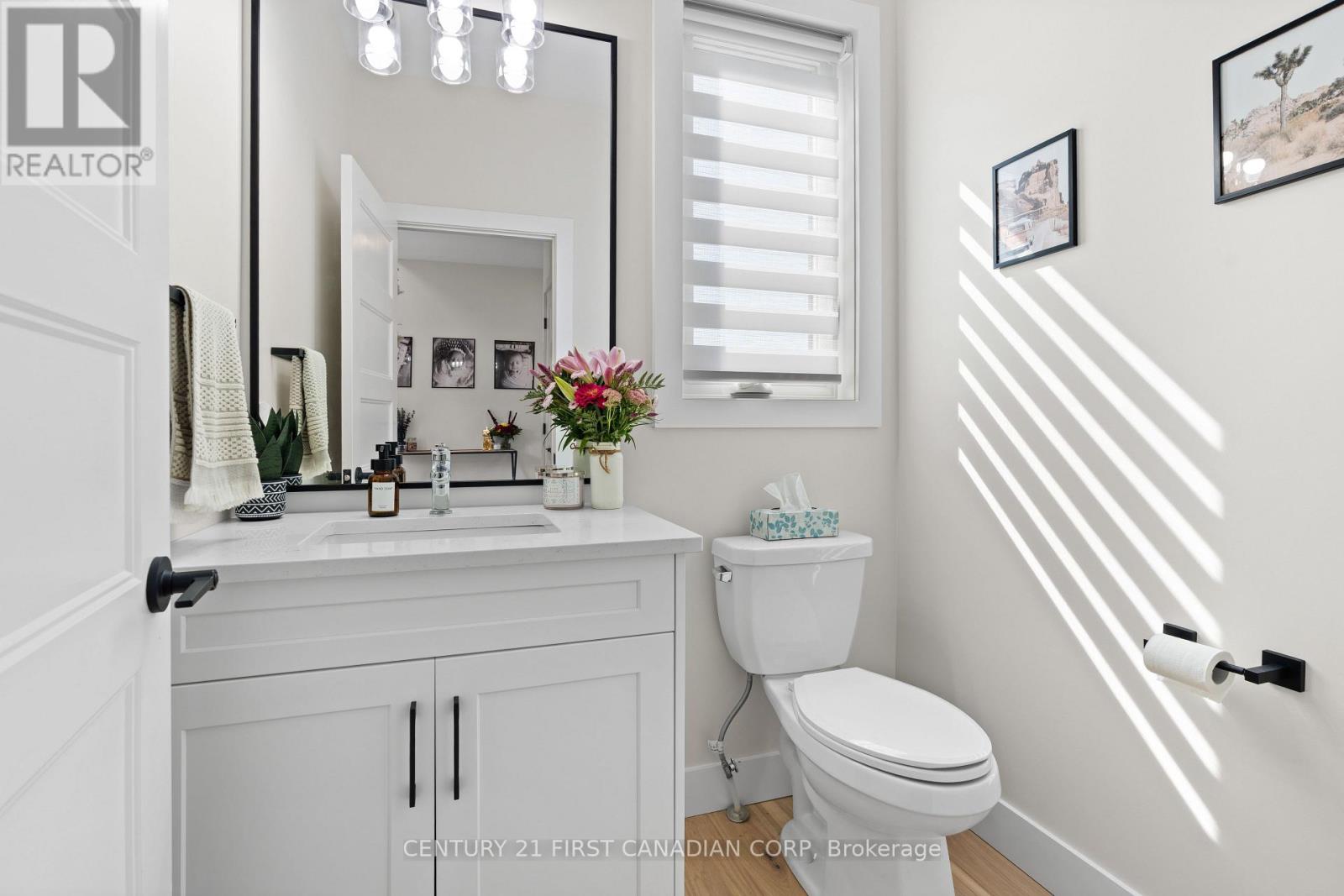 1 - 7966 Fallon Drive, Lucan Biddulph, Ontario  N0M 1V0 - Photo 6 - X12756932