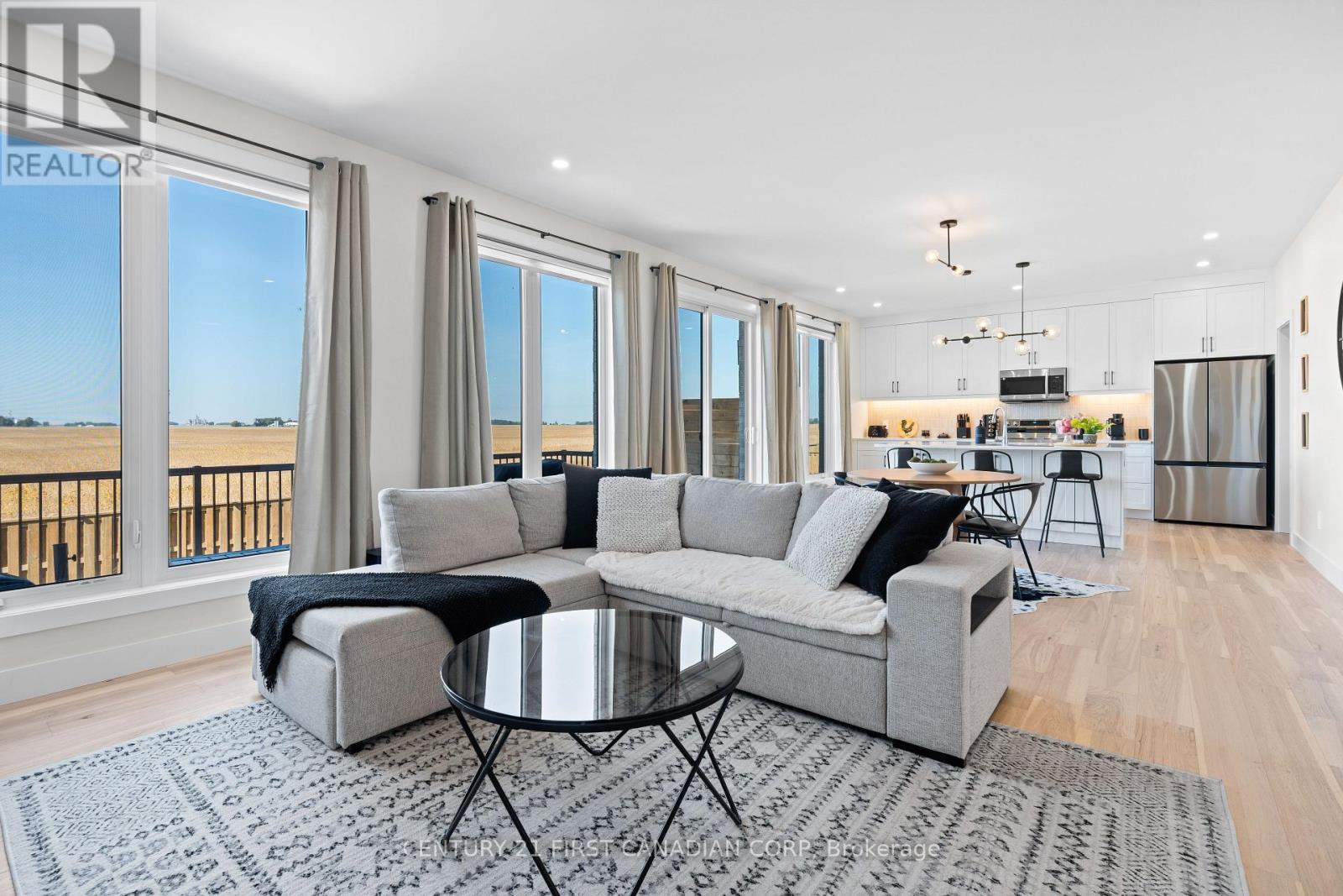 1 - 7966 Fallon Drive, Lucan Biddulph, Ontario  N0M 1V0 - Photo 10 - X12756932