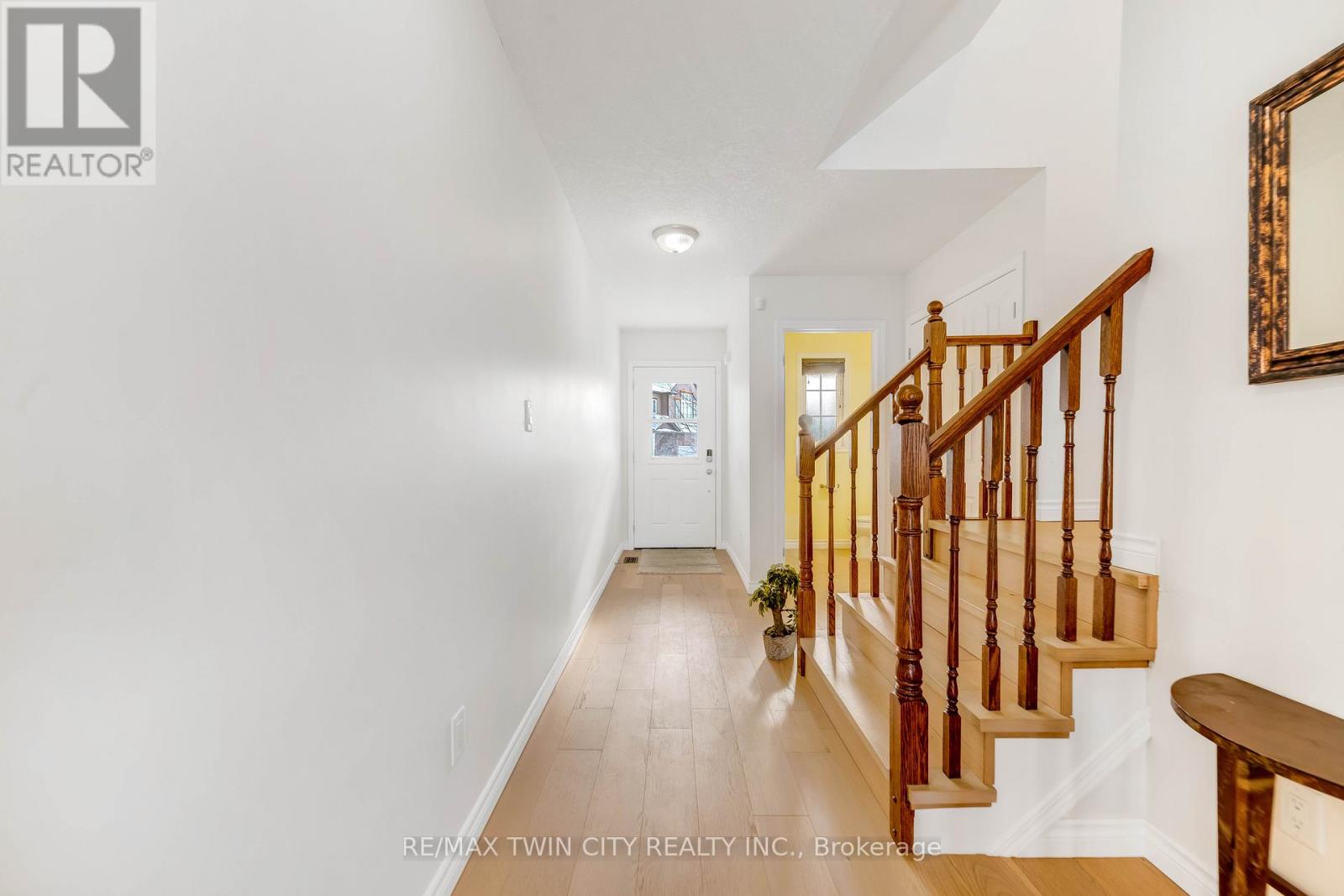 220 Lemon Grass Crescent, Kitchener, Ontario  N2N 3R7 - Photo 16 - X12758338